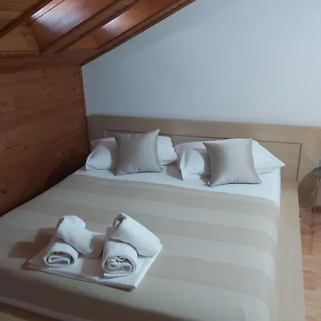 Oliva Apartmán *